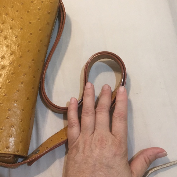 Dooney bourke bag. Authentic ostrich, leather 45” strap - Picture 7 of 7